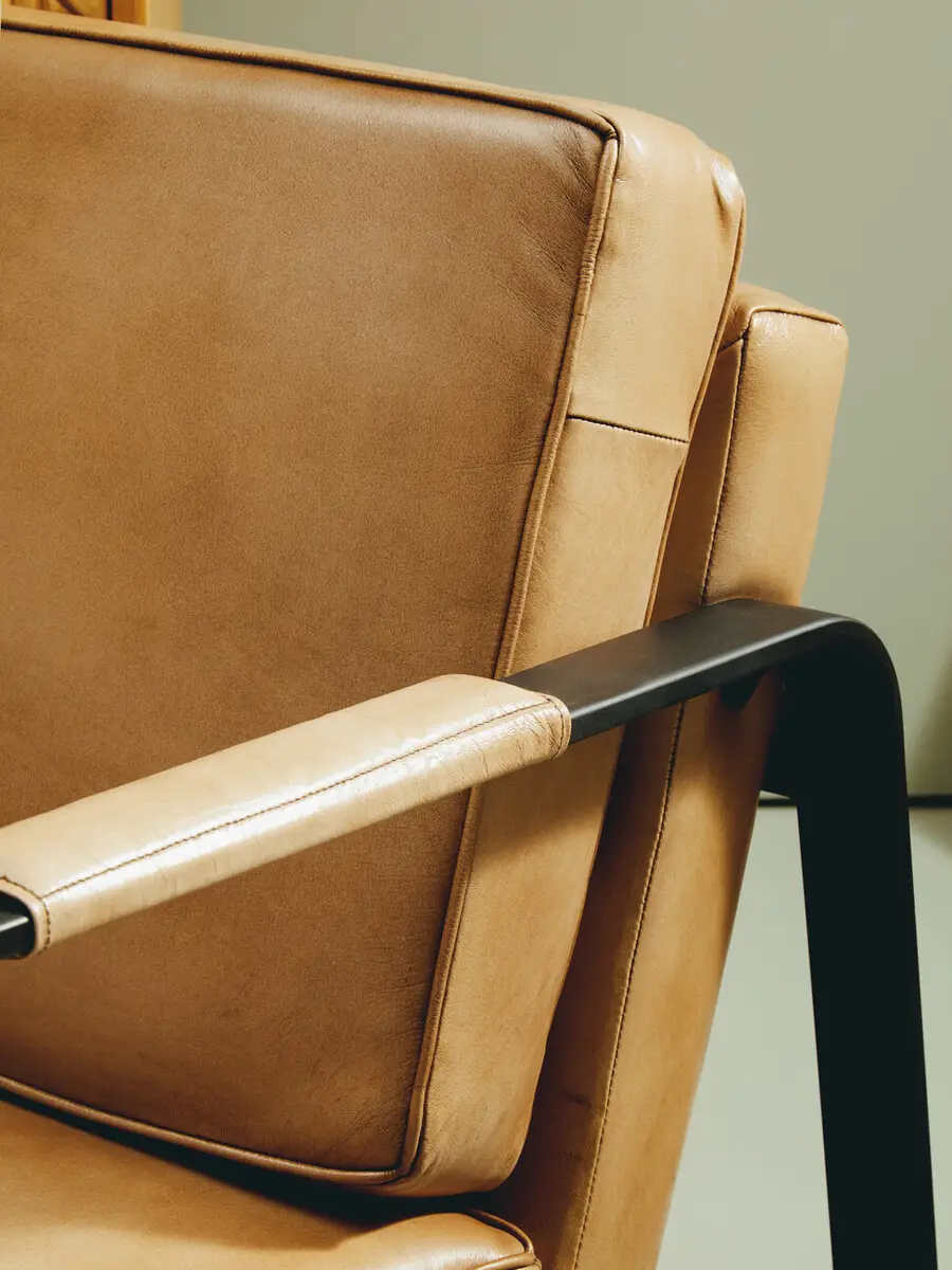 Texas Grey Leather Armchair With Black Iron Frame